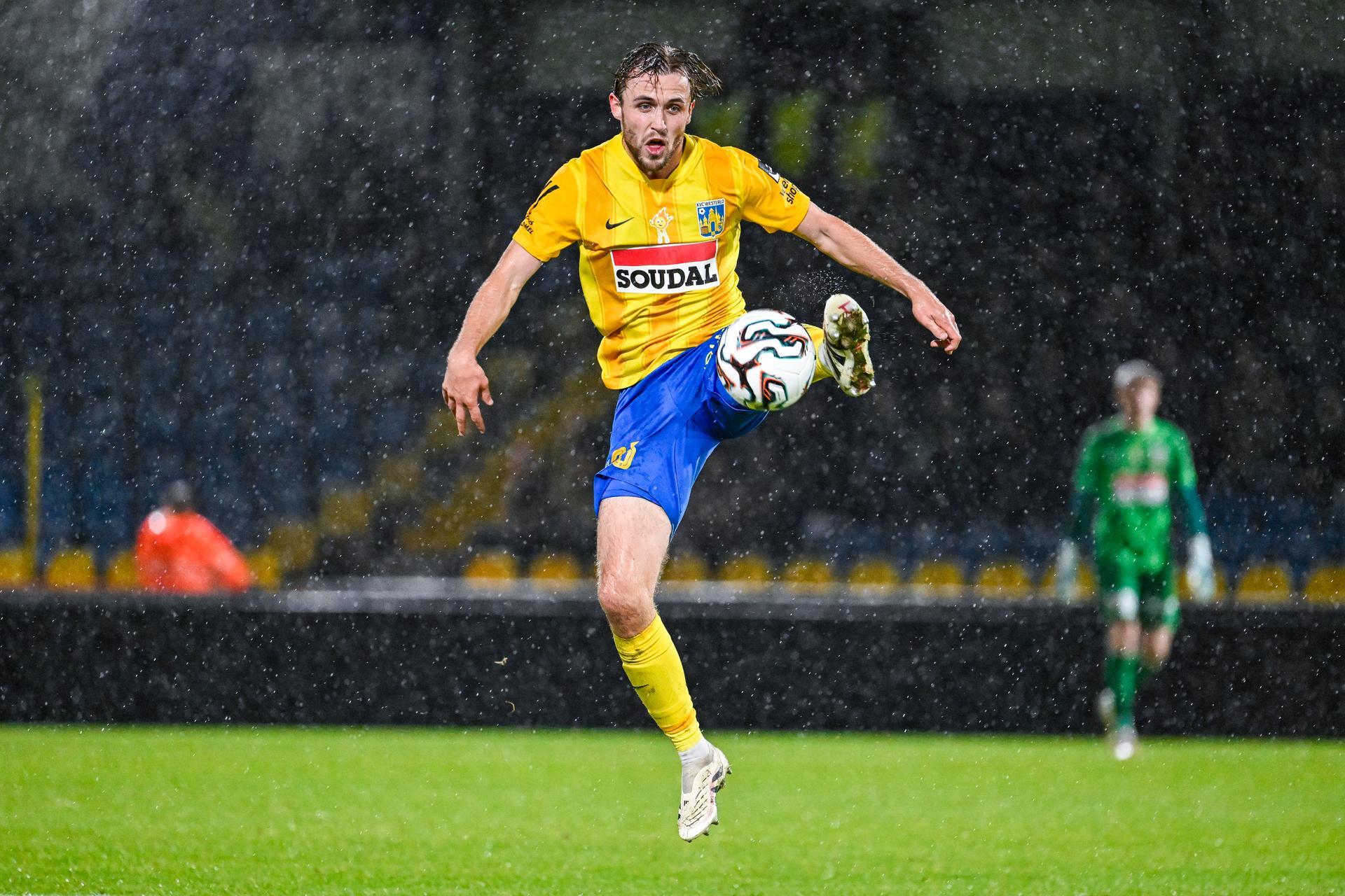 Westerlo's Tuur Rommens pictured in action during a soccer match between KVC Westerlo and Oud-Heverlee Leuven, Sunday 05 October 2025 in Westerlo, on day 10 of the 2025-2026 'Jupiler Pro League' first division of the Belgian championship. BELGA PHOTO TOM GOYVAERTS