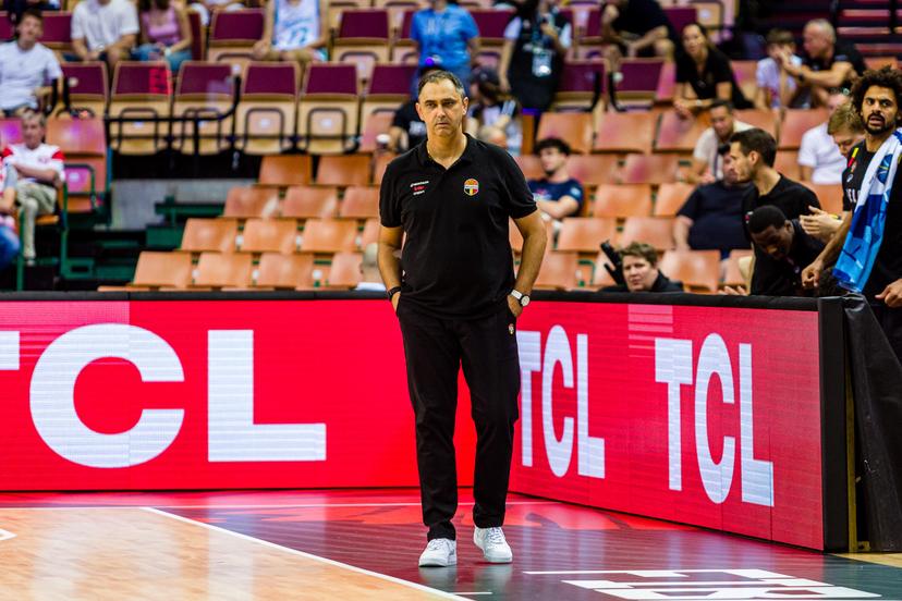 Belgium's head coach Dario Gjergja pictured during a basketball match between Belgium's national team Belgian Lions and Iceland, Saturday 30 August 2025 in Katowice, Poland, the second game of the group stage of the Eurobasket 2025 European championships. BELGA PHOTO PAWEL PIETRANIK *** BELGIUM ONLY ***