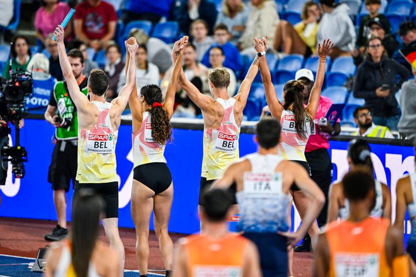 L-R, Belgian first runner Robin Vanderbemden, Belgian second runner Ilana Hanssens, Belgian third runner Florent Mabille and Belgian fourth runner Kylie Lambert pictured ahead of the finals of the 4x400m mixed relay at the European Athletics Championships (August 10-18) in Birmingham, United Kingdom, on Monday 10 August 2026. BELGA PHOTO ERIC LALMAND