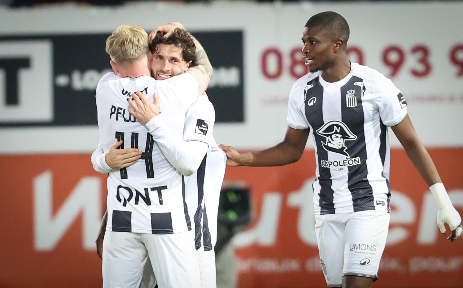 Charleroi's Antoine Bernier celebrates after scoring during a soccer match between Sporting Charleroi and Standard de Liege, Sunday 18 January 2026 in Charleroi, on day 21 of the 2025-2026 'Jupiler Pro League' first division of the Belgian championship. BELGA PHOTO VIRGINIE LEFOUR