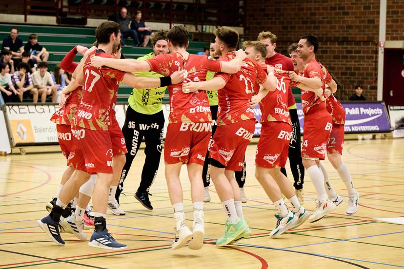 ATTENTION EDITORS - HAND OUT PICTURES - EDITORIAL USE WITH STORY ON HANDBALL ONLY - MANDATORY CREDIT ALAIN DECAMPS  Pelt players celebrate during the handball match between Sporting Pelt and Hubo Handball, a game in the Belgian first league handball competition, on Wednesday 01 May 2024. BELGA PHOTO ALAIN DECAMPS