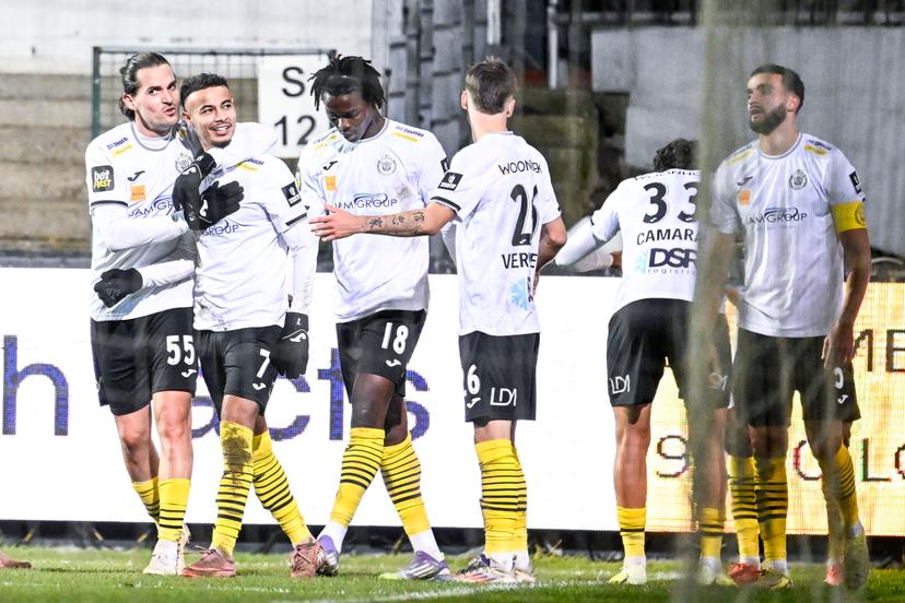 Lokeren's Anisse Brrou celebrates after scoring during a soccer game between KSC Lokeren and Club NXT, Saturday 22 November 2025 in Lokeren, on day 14 of the 2025-2026 'Challenger Pro League' 1B second division of the Belgian championship. BELGA PHOTO TOM GOYVAERTS