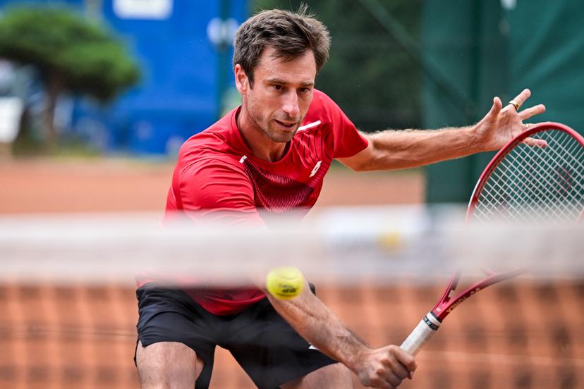 Belgian Sander Gille is pictured in action during a training practice at the 'WAC Wiener Athletic Club' stadium, in preparation of the Davis Cup quelifiers between Belgium and Austria, in Vienna, on Thursday 17 September 2026.  BELGA PHOTO DAVID PINTENS