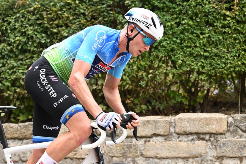 Belgian Tim Merlier of Soudal Quick-Step pictured in action during the third stage of the 'Renewi Tour' multi-stage cycling race, from Aalter to Geraardsbergen (179,9 km) on Friday 22 August 2025. The five-day race takes place in Belgium and the Netherlands.  BELGA PHOTO DAVID PINTENS