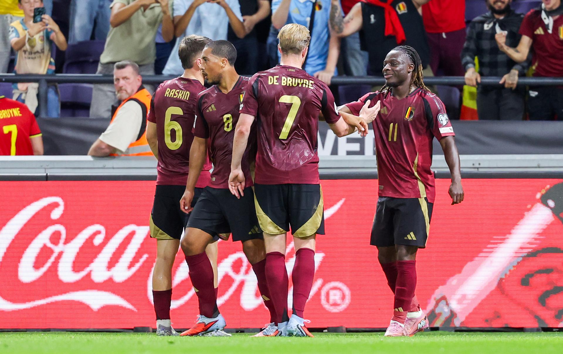 Belgium's Jeremy Doku and Belgium's Kevin De Bruyne celebrate after scoring during a soccer game between Belgian national soccer team Red Devils and Kazakhstan, in Brussels, on Sunday 07 September 2025, the fourth (out of 8) qualification games for the World Cup 2026. BELGA PHOTO VIRGINIE LEFOUR
