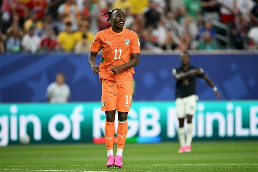 Ivory Coast's forward #11 Yan Diomande reacts after failing to score during the 2026 World Cup Group E football match between Ivory Coast and Ecuador at the Philadelphia Stadium in Philadelphia on June 14, 2026.   MAURO PIMENTEL / AFP