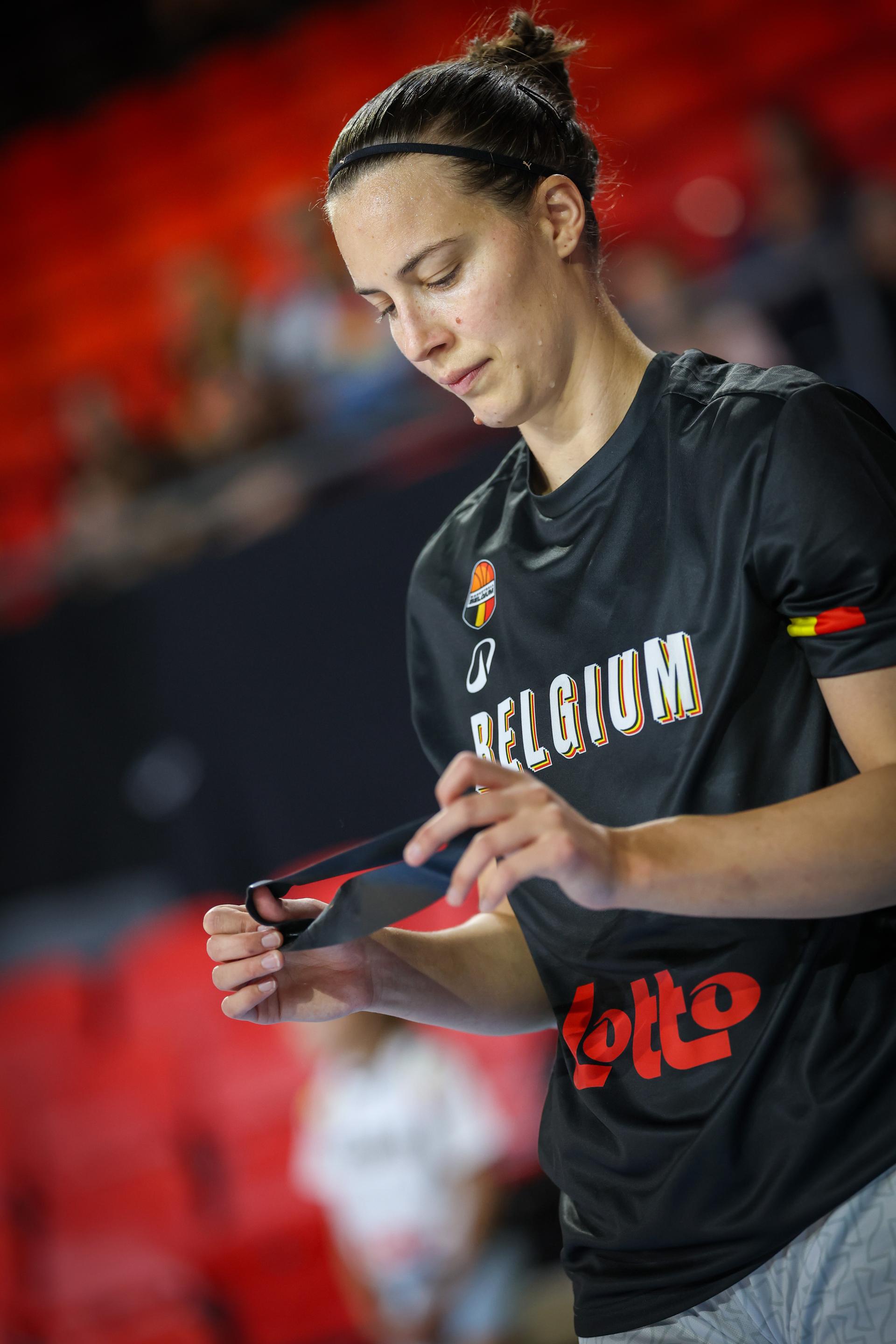 Belgium's Antonia Delaere pictured during the warming-up for a friendly basketball international game between Belgian Cats and Japan, in Oostende, on Friday 28 August 2026. BELGA PHOTO VIRGINIE LEFOUR