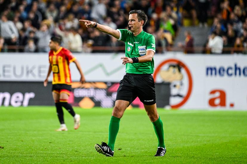 referee Erik Lambrechts pictured during a soccer match between KV Mechelen and Club Brugge, Friday 01 August 2025 in Mechelen, on day 2 of the 2025-2026 'Jupiler Pro League' first division of the Belgian championship. BELGA PHOTO TOM GOYVAERTS