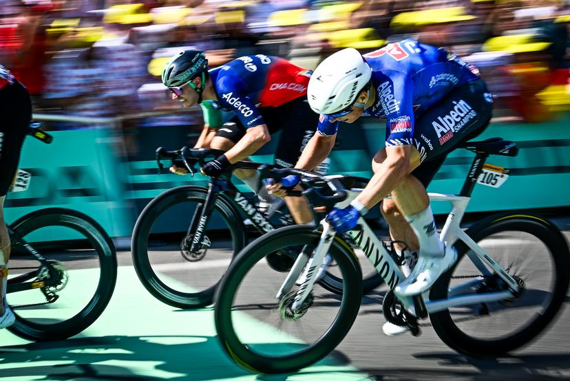 Dutch Olav Kooij of Decathlon CMA CGM Team and Belgian Jasper Philipsen of Alpecin-Premier Tech sprint to the finish of the stage 11 of the 2026 Tour de France cycling race, a stage of 161km from Vichy to Nevers, on Wednesday 15 July 2026. The 113th edition of the Tour de France starts on Saturday 4 July in Barcelona, Spain, and will finish in Paris, France on the 26th of July. BELGA PHOTO JASPER JACOBS