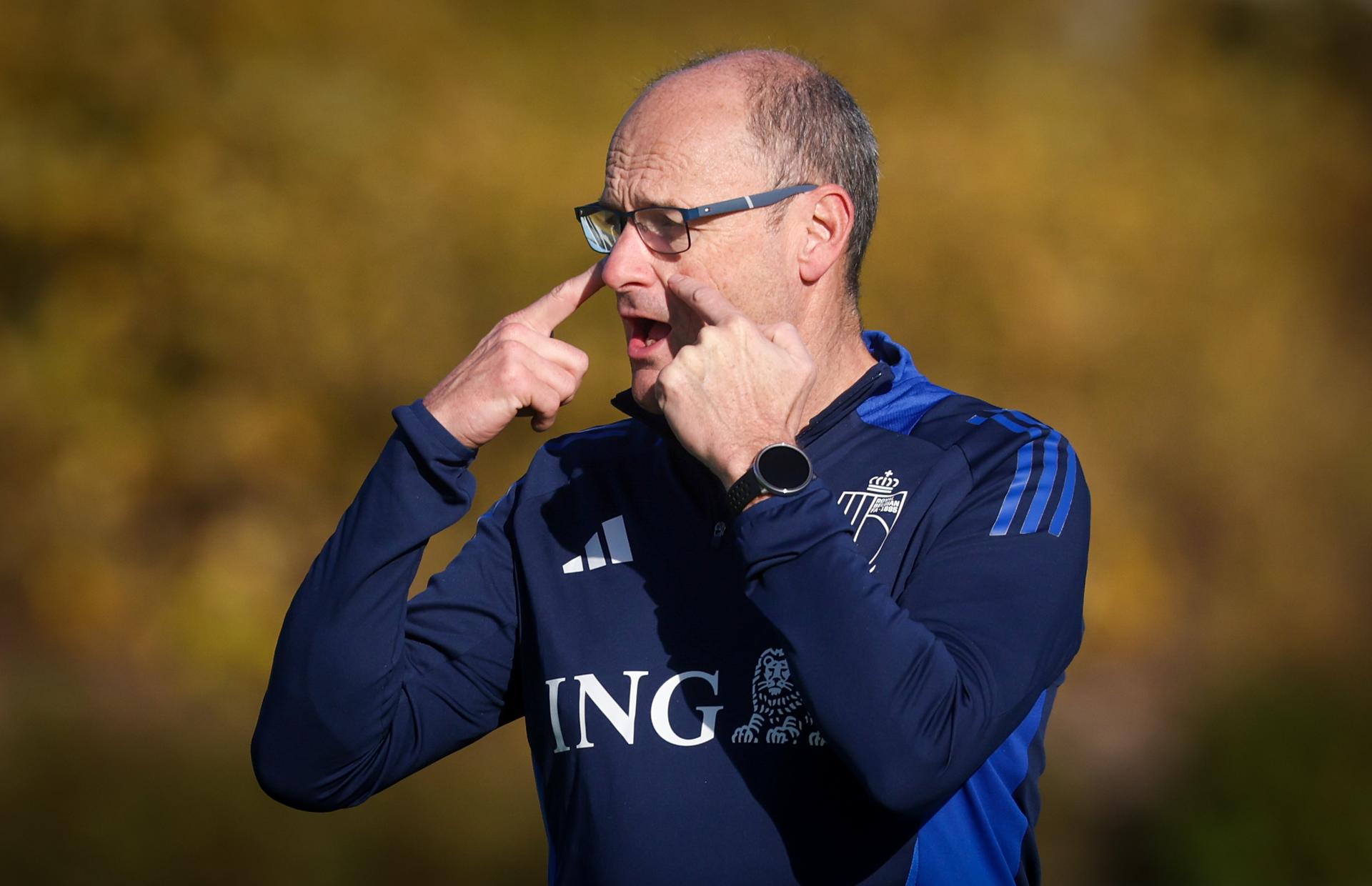 Belgium's head coach Bob Browaeys gestures during a training session of the Belgian national under 17 soccer team, at the Proximus Basecamp in Tubize, Thursday 30 October 2025. BELGA PHOTO VIRGINIE LEFOUR