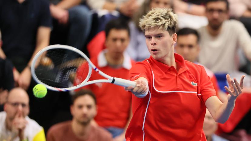 Belgian Alexander Blockx pictured during a game between Belgian Blockx and Chilean Garin, the second match in the Davis Cup qualifiers World Group tennis meeting between Belgium and Chile, Saturday 01 February 2025, in Hasselt. BELGA PHOTO BENOIT DOPPAGNE