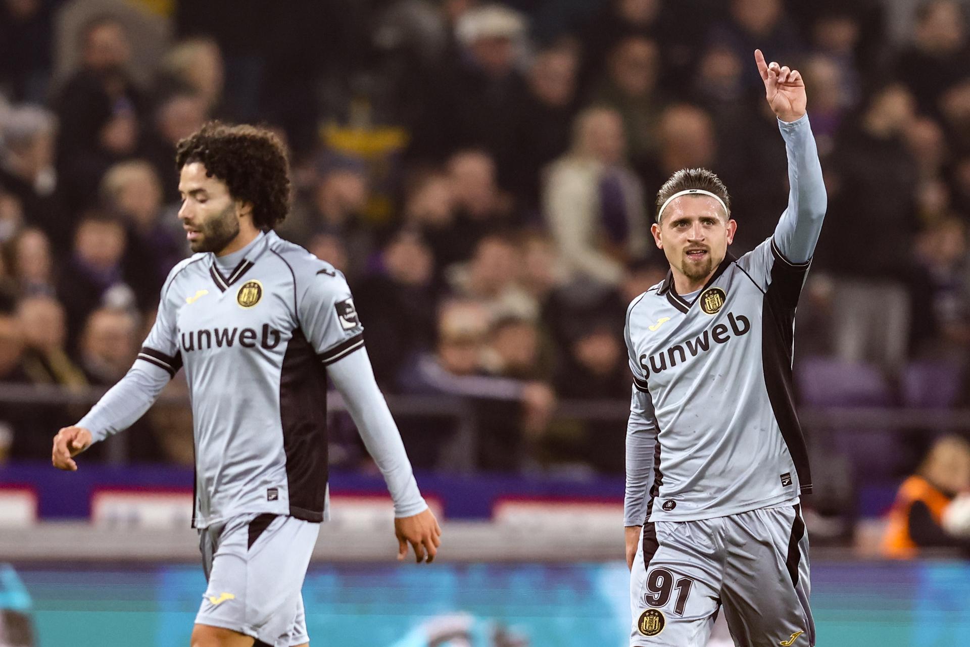 Anderlecht's Adriano Bertaccini celebrates after scoring during a soccer game between RSC Anderlecht and KVK Ninove (N1) in the 1/16th final of the Croky Cup Belgian cup, Tuesday 28 October 2025 in Brussels. BELGA PHOTO BRUNO FAHY