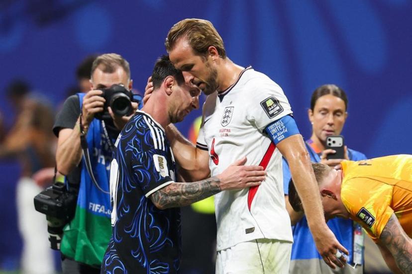 Argentina's forward #10 Lionel Messi (L) and England's forward #09 Harry Kane (R) hug after the 2026 World Cup football tournament semi-final match between England and Argentina at the Atlanta Stadium in Atlanta on July 15, 2026.   Odd ANDERSEN / AFP