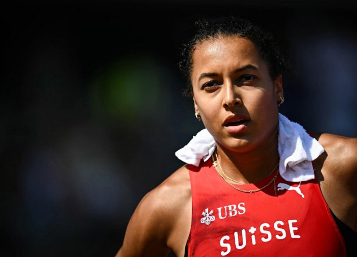 Switzerland's Audrey Werro reacts after competing and falling in the women's 800m semi-final 1 during the European Athletics Championships at Alexander Stadium in Birmingham on August 13, 2026.  Paul ELLIS / AFP