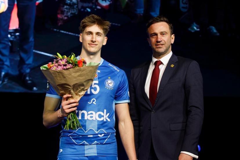 Roeselare's Basil Dermaux celebrates after winning the match between Descospan Menen and Knack Roeselare, the final match in the men Belgian volleyball cup competition, Sunday 02 March 2025 in Merksem, Antwerp. BELGA PHOTO HATIM KAGHAT