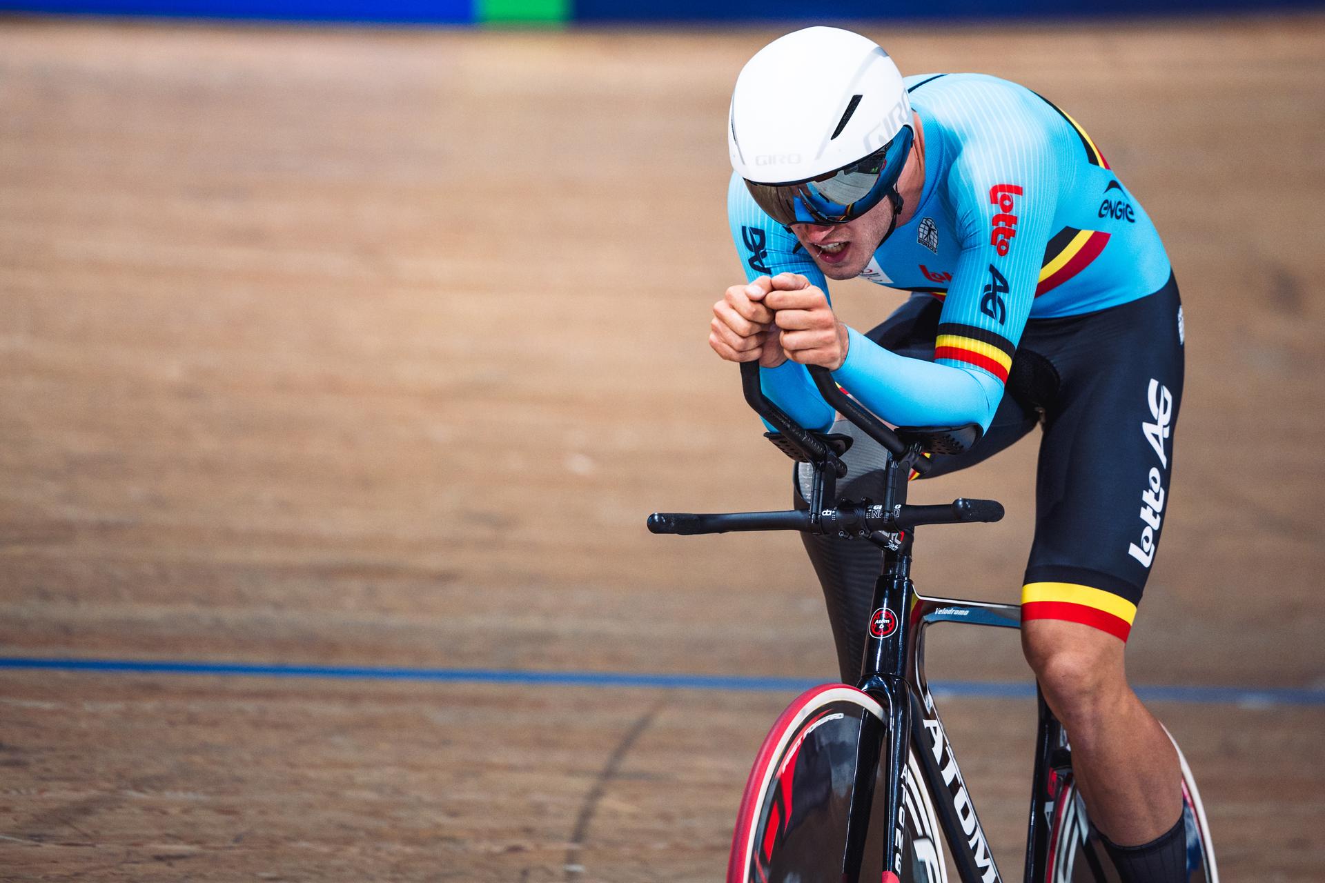 Belgian Jarno Thierens pictured in action during the Men C4 Individual Pursuit qualification event in Glasgow, Scotland, part of UCI World Championships Cycling, Wednesday 02 August 2023. UCI organise the worlds with all cycling disciplines, road cycling, indoor cycling, mountainbike, BMX racing, road paracycling and indoor paracycling, in Glasgow from 05 to 13 August. BELGA PHOTO DAVID PINTENS