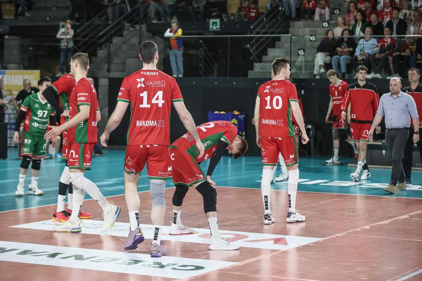 Maaseik's players look dejected after a volleyball match between Greenyard Maaseik and Knack Roeselare, Sunday 28 April 2024 in Maaseik, the last match of the best-of-five finals in the Play Offs of the Belgian volleyball competition. BELGA PHOTO BRUNO FAHY