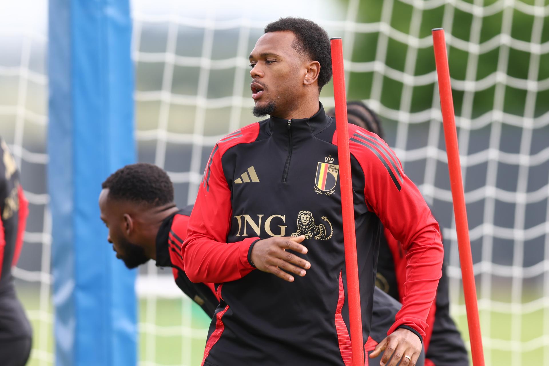 Belgium's Lois Openda pictured during a training session of the Red Devils, the Belgian national soccer team, at the Proximus Basecamp in Tubize, Sunday 08 June 2025. The team is preparing for the World Cup 2026 qualifier against Wales (09/06). BELGA PHOTO BRUNO FAHY