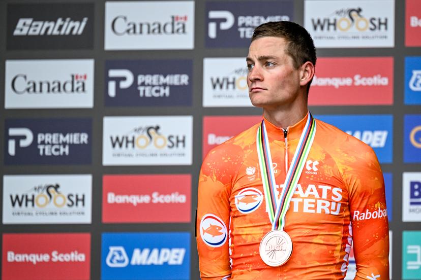 Dutch Mathieu van der Poel , winner of the bronze medal pictured on the podium of the elite men Road Race race (273,7 km) at the cycling World Championship, in Montreal, Canada, Sunday 27 September 2026. The UCI road world championships are taking place from 20 to 27 September, in Montreal, Canada. BELGA PHOTO JASPER JACOBS