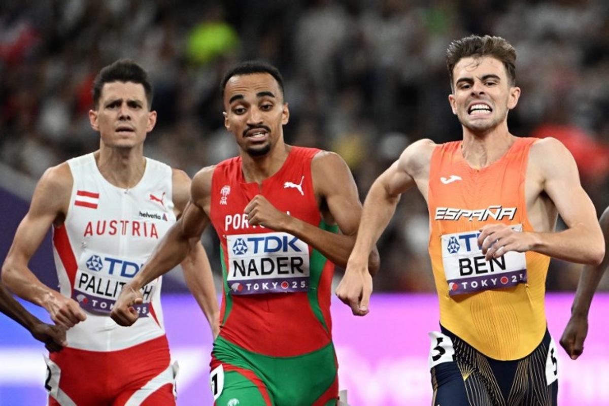 Austria's athlete Raphael Pallitsch, Portugal's athlete Isaac Nader and Spain's athlete Adrian Ben compete in the men's 1500m semi-final during the World Athletics Championships in Tokyo on September 15, 2025.  Jewel SAMAD / AFP