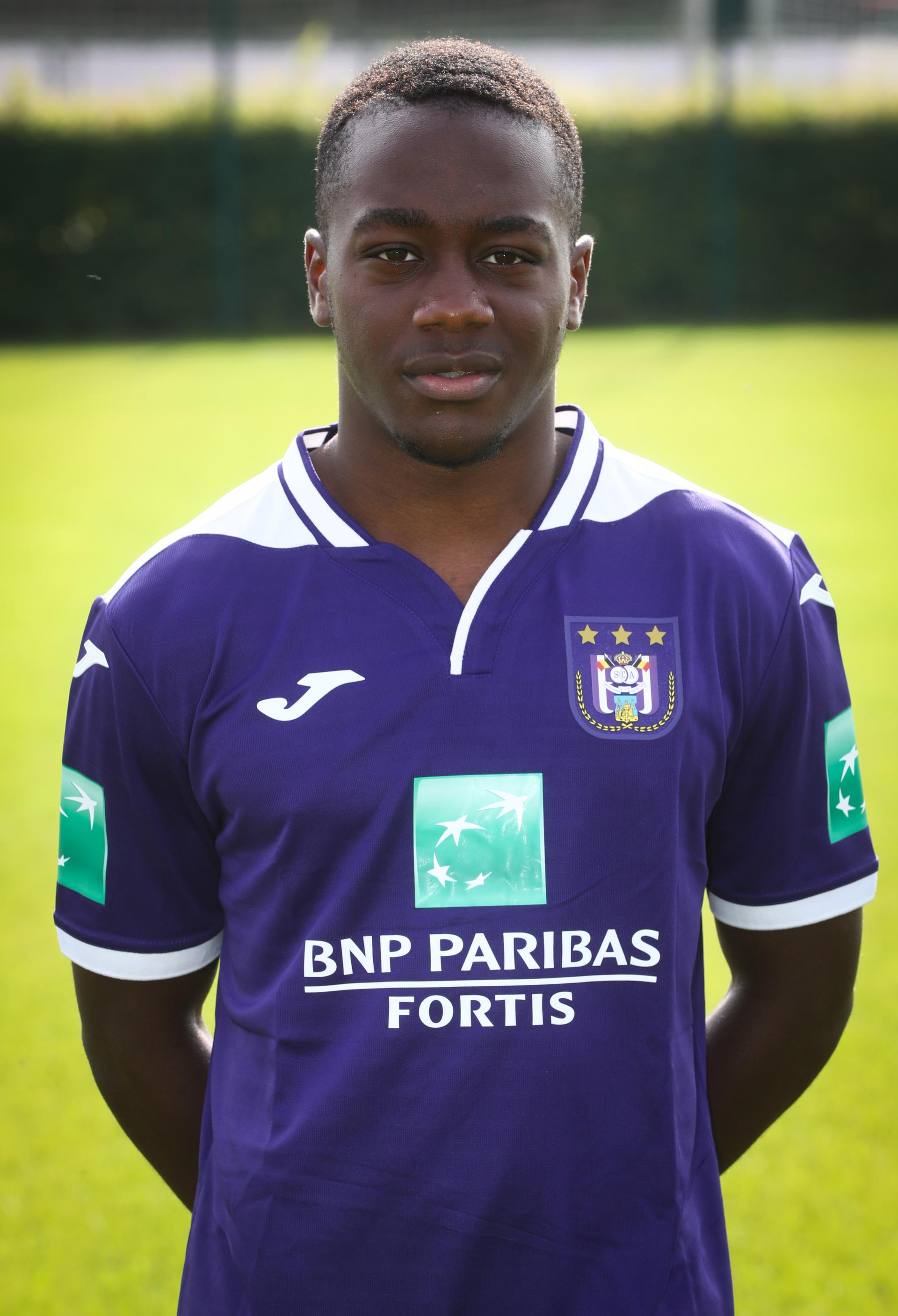 Anderlecht's Thierry Lutonda poses for the photographer, at the 2019-2020 photoshoot of Belgian Jupiler Pro League club Royal Sporting Club Anderlecht, Thursday 18 July 2019 in Anderlecht. BELGA PHOTO VIRGINIE LEFOUR