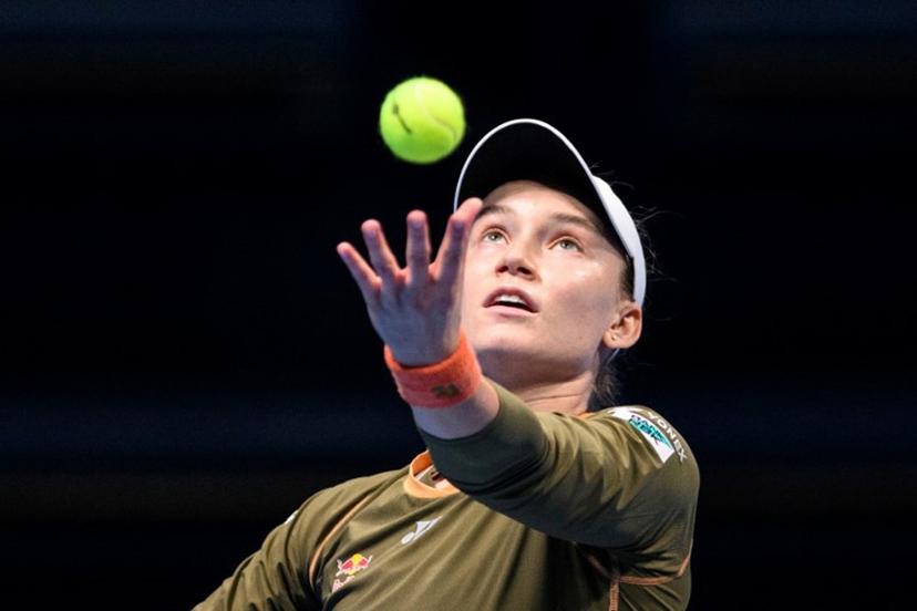 Kazakhstan's Elena Rybakina serves against Canada's Victoria Mboko during their women's singles match at the Pan Pacific Open tennis tournament in Tokyo on October 24, 2025.  Philip FONG / AFP