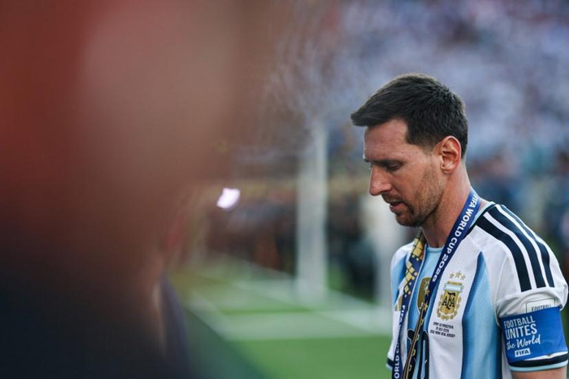 Argentina's forward #10 Lionel Messi leaves the pitch after losing the 2026 World Cup football tournament final match between Spain and Argentina at the New York/New Jersey Stadium in East Rutherford on July 19, 2026.   PATRICIA DE MELO MOREIRA / AFP
