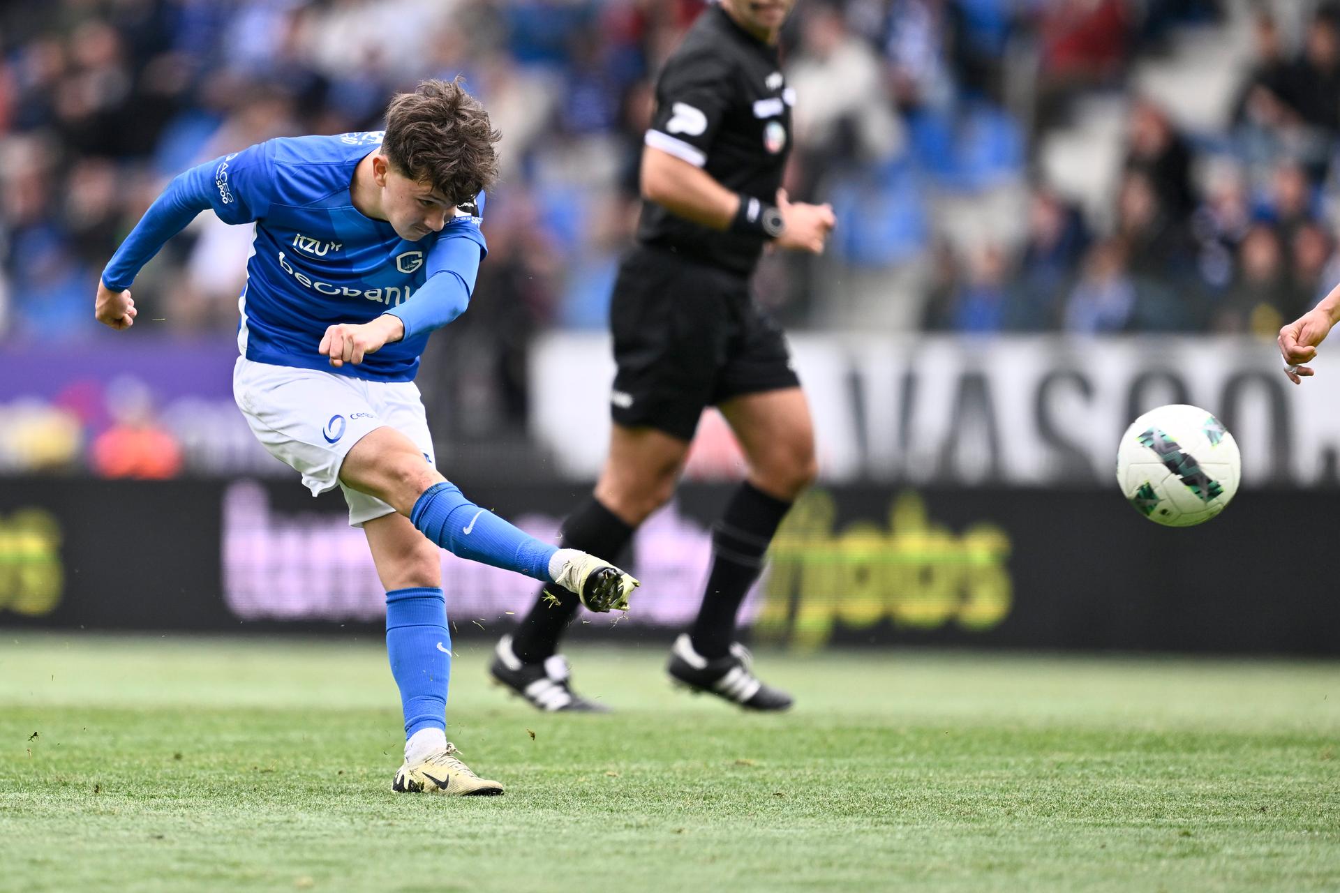 Genk's Konstantinos Kos Karetsas pictured in action during a soccer match between KRC Genk and KAA Gent, Sunday 02 June 2024 in Genk, a Europe Play-off game for a place in next season's European soccer competition, at the end of the 2023-2024 'Jupiler Pro League' first division of the Belgian championship. BELGA PHOTO JOHAN EYCKENS