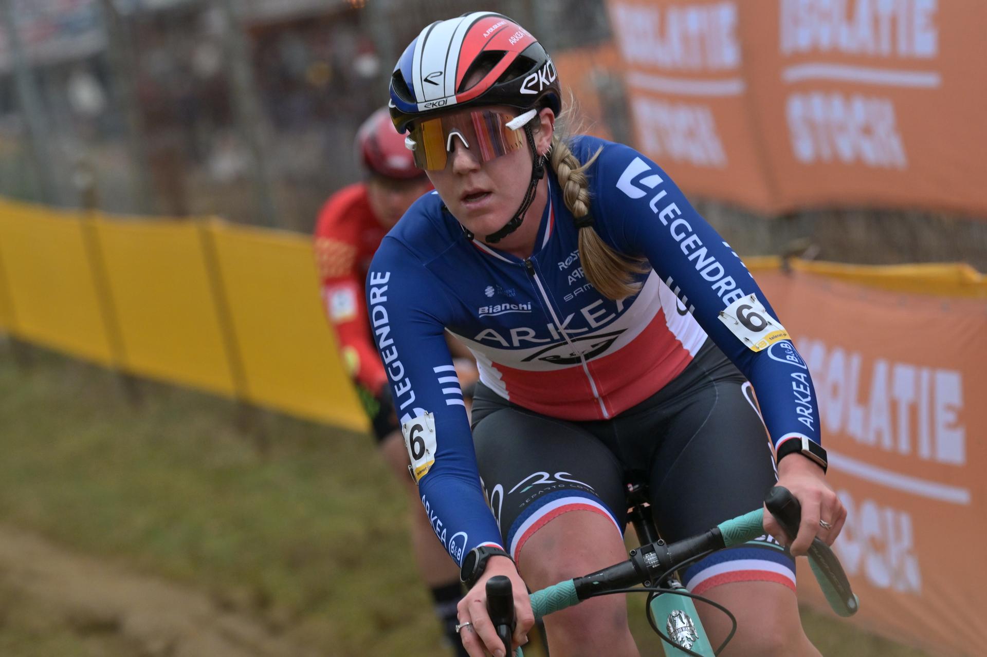 French Amandine Fouquenet pictured in action during the women elite race at the cyclocross cycling event in Heusden-Zolder, stage 5/8 in the Superprestige competition, Tuesday 23 December 2025. BELGA PHOTO DAVID PINTENS