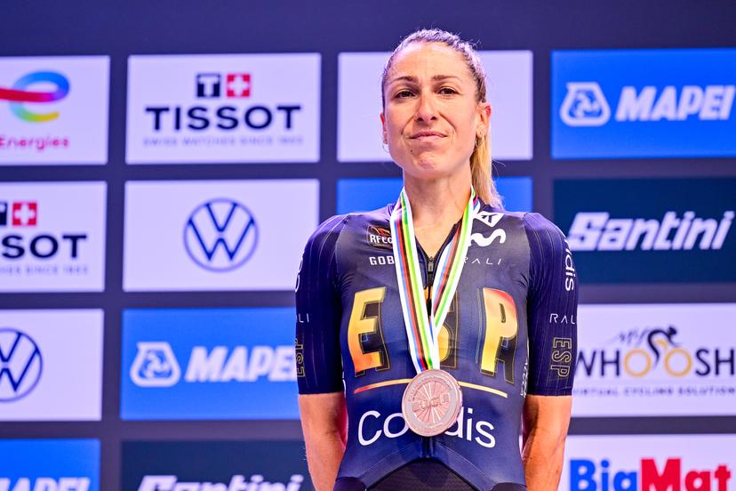 Spanish Mavi Garcia pictured on the podium after the elite women road race (164,6 km) at the cycling road World Championships in Kigali, Rwanda, Saturday 27 September 2025. The 2025 UCI Road World Championships take place from 21 to 28 September in Kigali, Rwanda. BELGA PHOTO DIRK WAEM