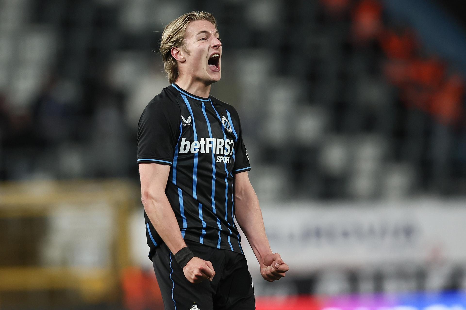 Club's Romeo Vermant celebrates during a soccer match between Sporting Charleroi and Club Brugge KV, Sunday 01 March 2026 in Charleroi, on day 27 of the 2025-2026 'Jupiler Pro League' first division of the Belgian championship. BELGA PHOTO BRUNO FAHY
