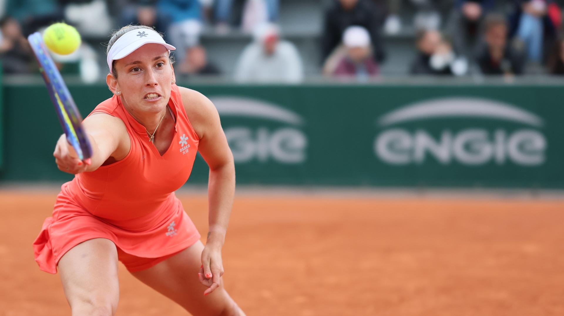Belgian Elise Mertens pictured in action during a match between French Boisson and Belgian Mertens in the first round of the Women's Singles at the Roland Garros French Open tennis tournament, in Paris, France, Tuesday 27 May 2025. This year's tournament takes place from 25 May to 08 June. BELGA PHOTO BENOIT DOPPAGNE