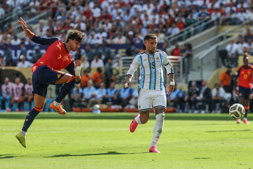 Spain's forward #07 Ferran Torres shoots and misses a chance during the 2026 World Cup football tournament final match between Spain and Argentina at the New York/New Jersey Stadium in East Rutherford on July 19, 2026.   Odd ANDERSEN / AFP