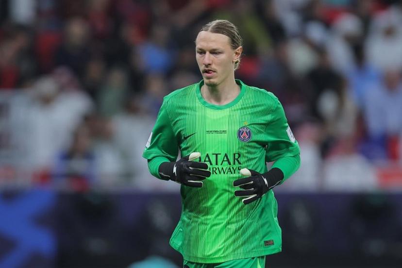 Paris Saint-Germain's Russian goalkeeper #39 Matvey Safonov reacts during the 2025 FIFA Intercontinental Cup final football match between Paris Saint-Germain (PSG) and CR Flamengo at the Ahmad bin Ali Stadium in Al-Rayyan on the outskirts of Doha on December 17, 2025.  Karim JAAFAR / AFP