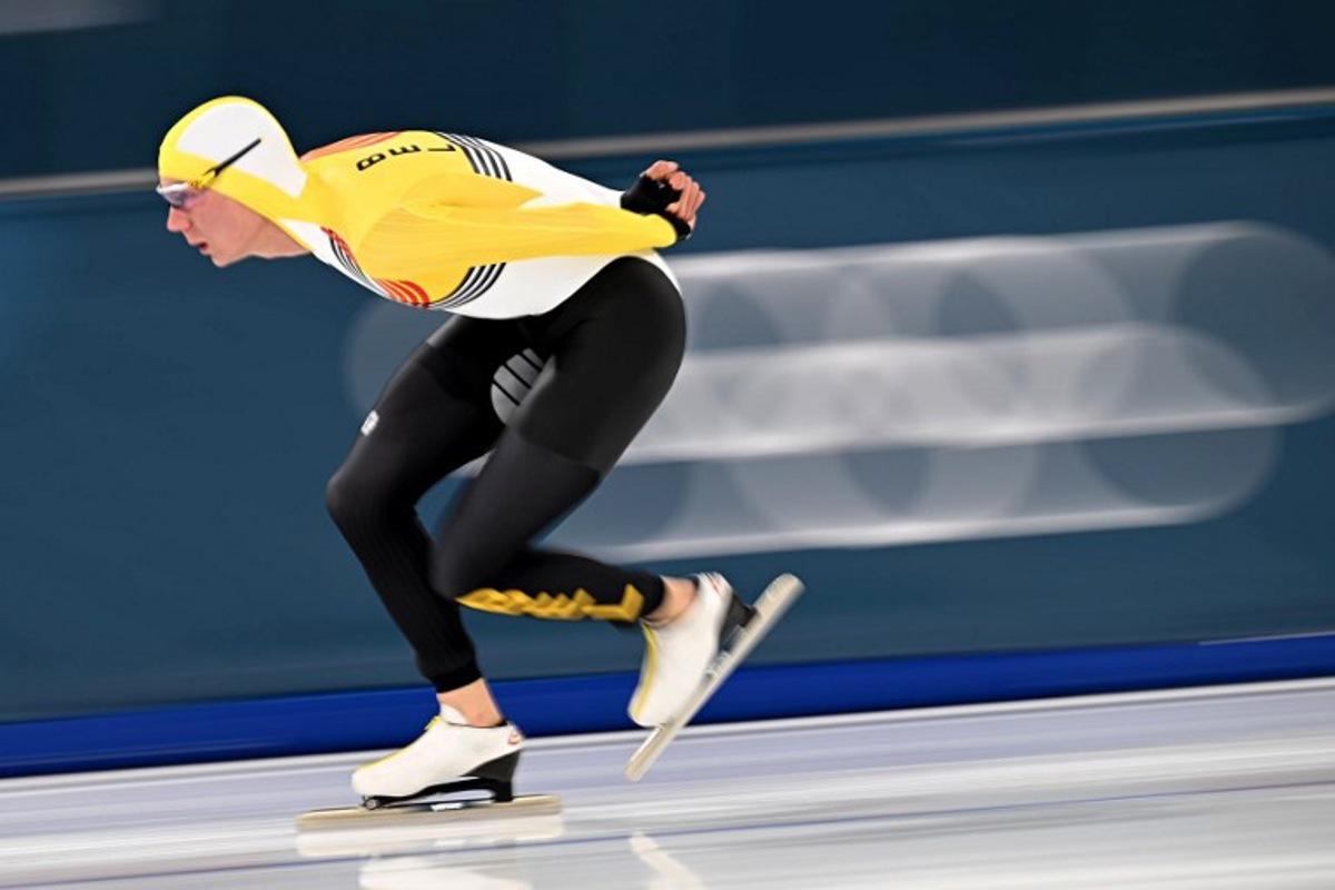 Belgium's Bart Swings competes in the speed skating men's 5000m during the Milano Cortina 2026 Winter Olympic Games at Milano Speed Skating Stadium in Milan on February 8, 2026.  Gabriel BOUYS / AFP