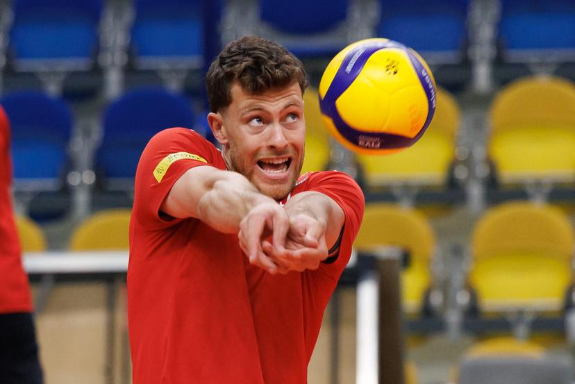 Belgium's Seppe Van Hoyweghen pictured in action during the media day of the Red Dragons, Belgian national men's volleyball team, ahead of the World Championship, in Roeselare, on Thursday 04 September 2025. The FIVB 2025 Volleyball World Championship take place from 12 to 28 September in the Philippines. BELGA PHOTO KURT DESPLENTER