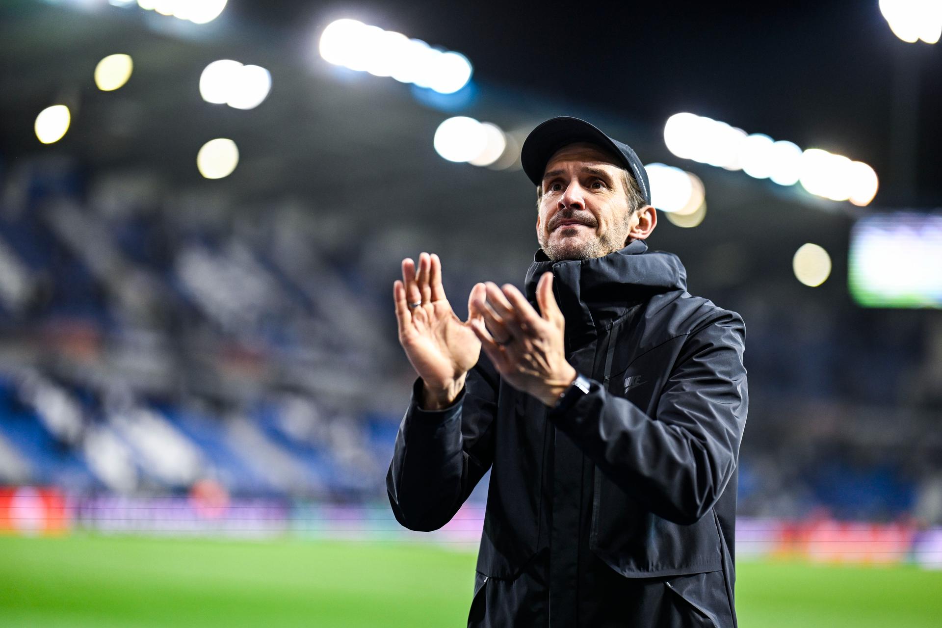 Freiburg's head coach Julian Schuster looks dejected after losing a game between Belgian soccer team KRC Genk and German Freiburg, Thursday 12 March 2026 in Genk, the first leg of the 1/16 Finals of the UEFA Europa League tournament. BELGA PHOTO TOM GOYVAERTS