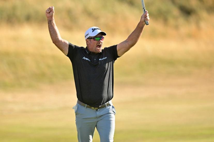 New Zealand's Ryan Fox celebrates holing his birdie putt on the 18th green to win on day four of the 154th Open Golf championship at Royal Birkdale Golf Club near Southport in north-west England on July 19, 2026.  ANDY BUCHANAN / AFP