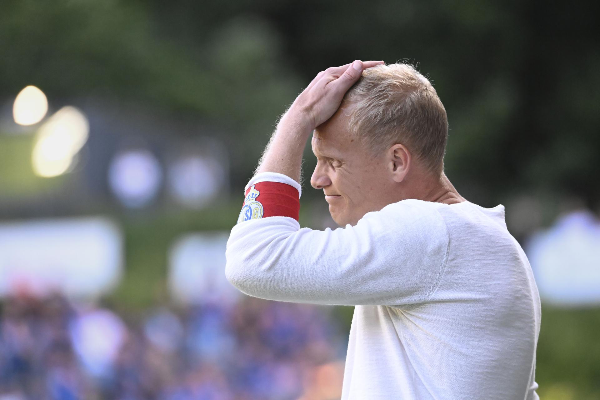 Union's head coach Karel Geraerts reacts during a soccer match between Royale Union Saint-Gilloise and Club Brugge, Sunday 04 June 2023 in Brussels, on day 6 of the Champions' play-offs of the 2022-2023 'Jupiler Pro League' first division of the Belgian championship. BELGA PHOTO JOHN THYS