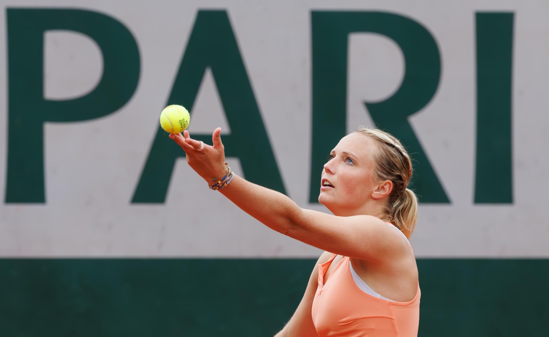 Belgian Kimberley Zimmermann pictured in action during a tennis match between Japanese pair Hozumi/Ninomiya and Italian - Belgian pair Bronzetti/Zimmermann, in the first round of the women's doubles, at the Roland Garros French Open tennis tournament, in Paris, France, Friday 31 May 2024. This year's tournament takes place from 26 May to 09 June. BELGA PHOTO BENOIT DOPPAGNE