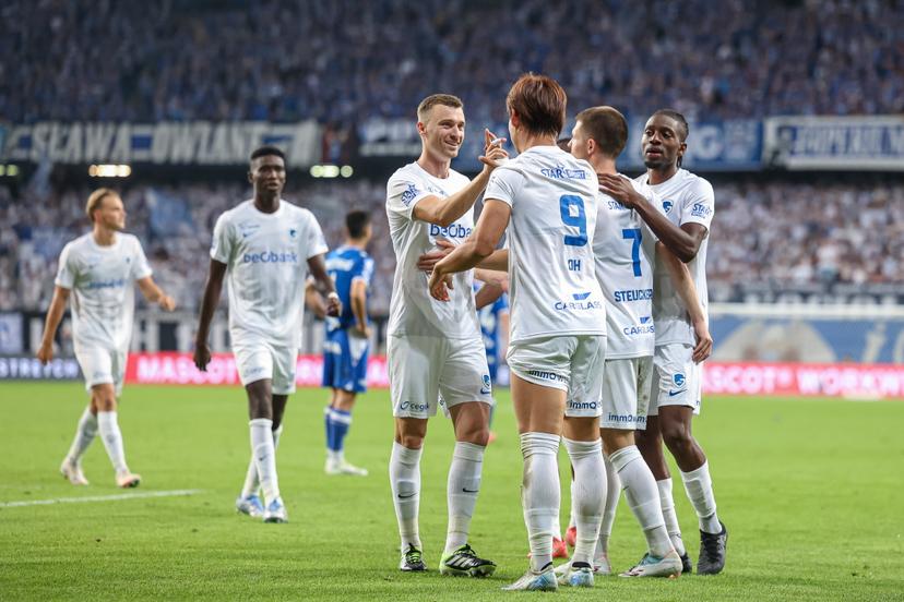Genk's players celebrate after winning a game between Poland's Lech Poznan and Belgian soccer team KRC Genk, on Thursday 21 August 2025 in Poznan, Poland. The game is a first leg of the play-off round for the UEFA Europa League competition. BELGA PHOTO PAWEL JASKOLKA / PRESSFOCUS/NEWSPIX - POLAND OUT -