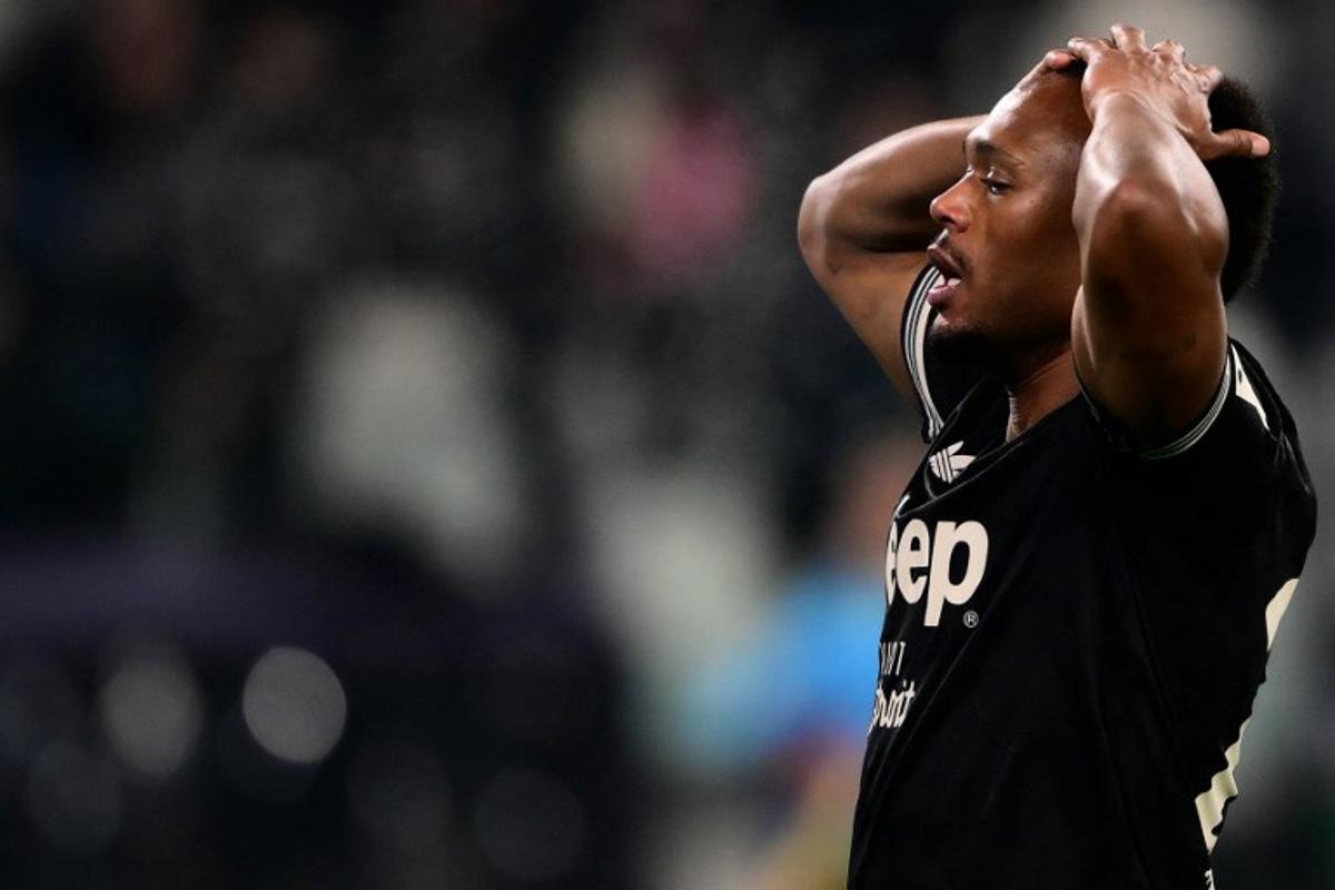 Juventus' Belgian forward #20 Lois Openda reacts during the Italian Serie A football match between Juventus and Lecce at the Allianz Stadium in Turin on January 3, 2026.  MARCO BERTORELLO / AFP