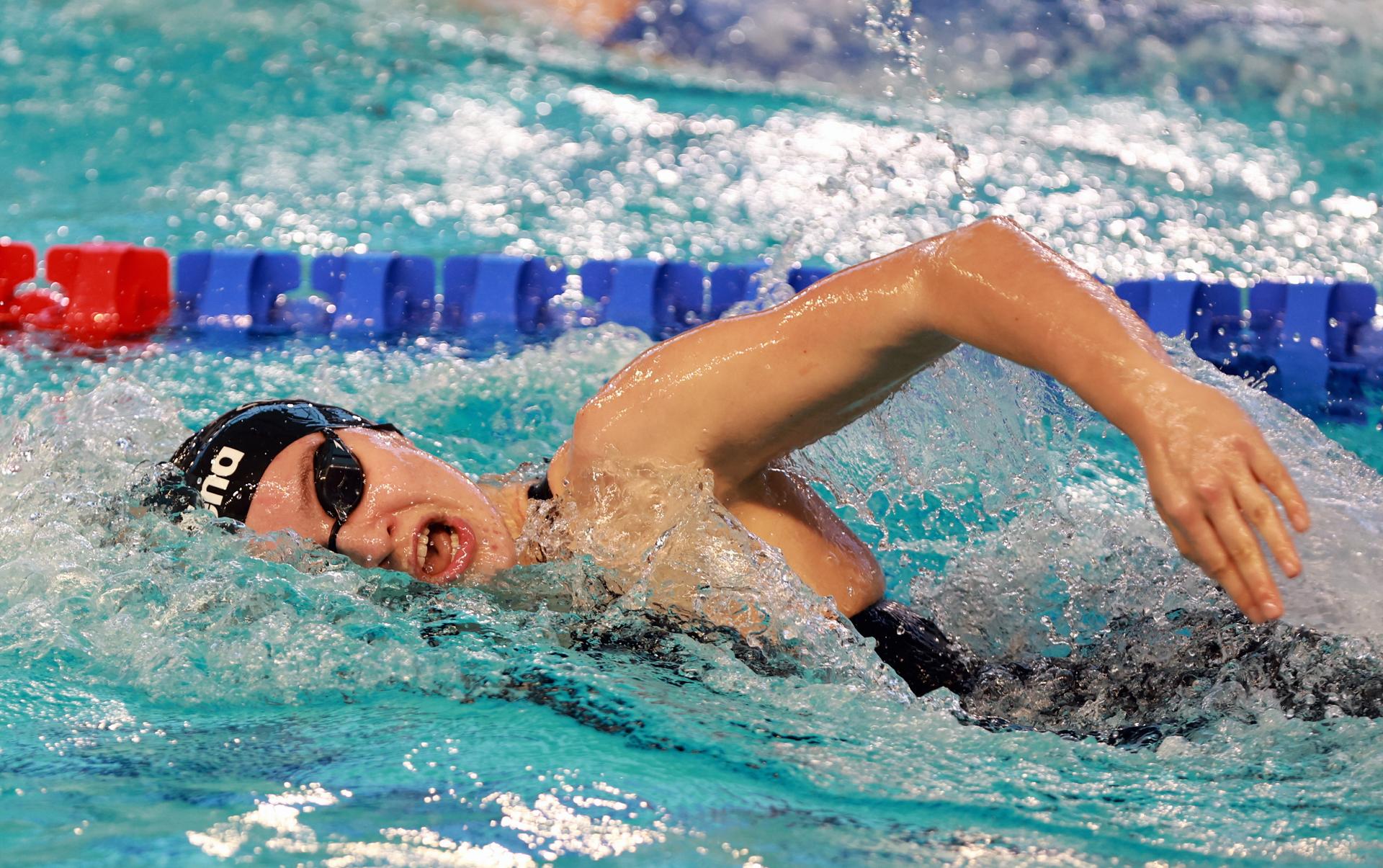 Belgian Sarah Dumont pictured in action during the women's 400m freestyle at the European Aquatics Short Course Swimming Championships in Lublin, Poland, on Tuesday 02 December 2025. BELGA PHOTO NIKOLA KRSTIC