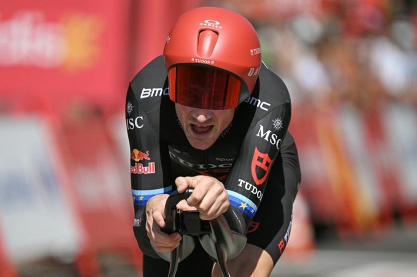 Team Tudor Pro Cycling Team's Swiss rider Stefan Kung crosses the finish line of the 18th stage of the Vuelta a Espana 2026 cycling tour, a 32,1 km individual time-trial race between El Puerto de Santa Maria and Jerez de la Frontera, on September 10, 2026.   JORGE GUERRERO / AFP