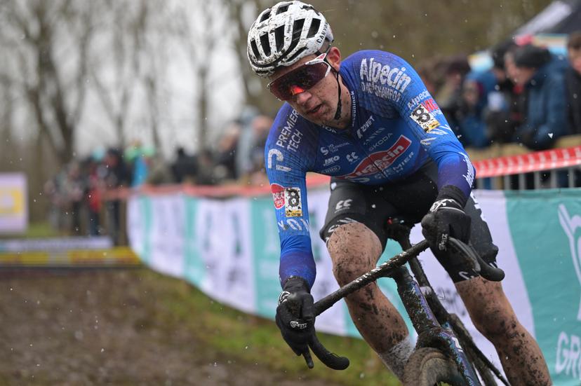 Belgian Jente Michels pictured in action during the men elite race at the cyclocross cycling event in Gullegem on Saturday 03 January 2026,  stage 7/8 in the Superprestige cyclocross cycling competition BELGA PHOTO DAVID PINTENS