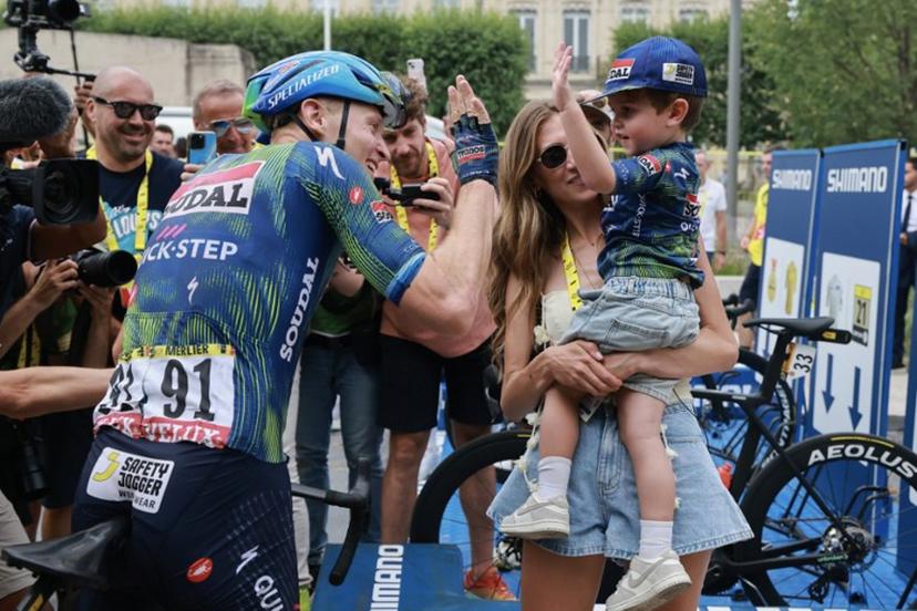 Soudal Quick-Step team's Belgian rider Tim Merlier celebrates after winning the 12th stage of the 113th edition of the Tour de France cycling race, 179,1 km between Circuit de Nevers Magny-Cours and Chalon-sur-Saône in central France, on July 16, 2026.  Stephanie Lecocq / POOL / AFP