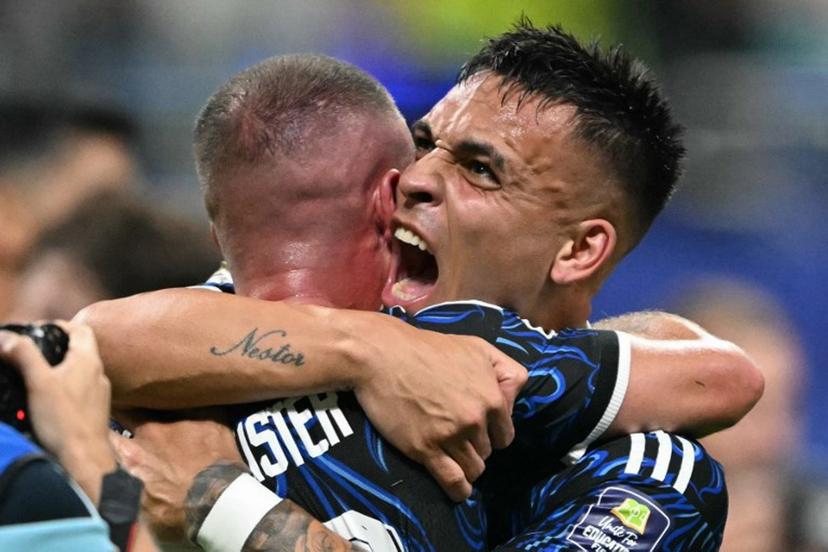 Argentina's forward #22 Lautaro Martinez celebrates after winning the 2026 World Cup football tournament semi-final match between England and Argentina at the Atlanta Stadium in Atlanta on July 15, 2026.   ROBERTO SCHMIDT / AFP