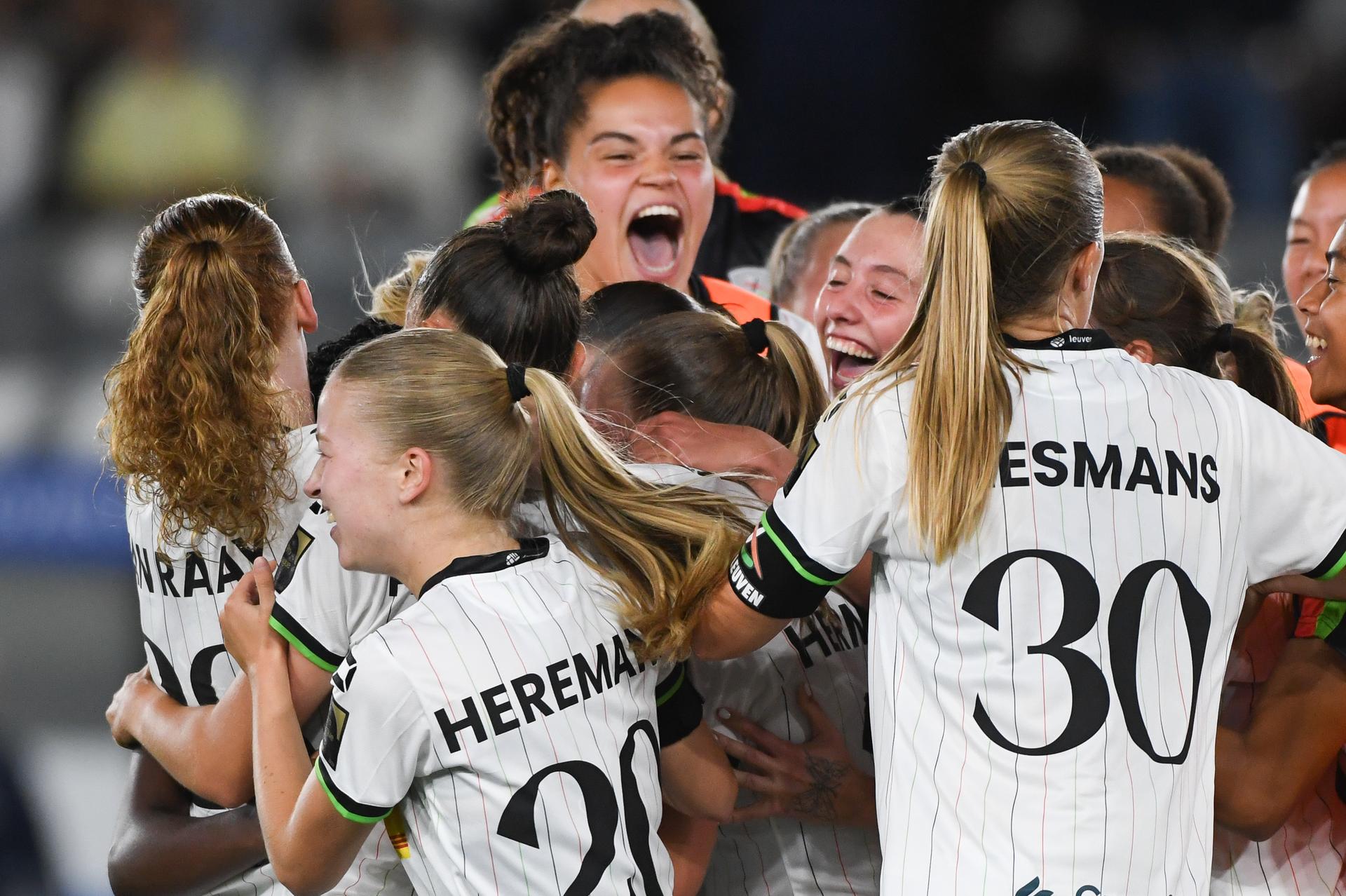 OHL Women's players` celebrate after scoring during a soccer match between Oud-Heverlee Leuven Women and Bosnian-Herzegovinian SFK 2000 Sarajevo, Wednesday 27 August 2025 in Leuven, the first game in the qualification tournament for the UEFA Champions League competition. BELGA PHOTO JILL DELSAUX