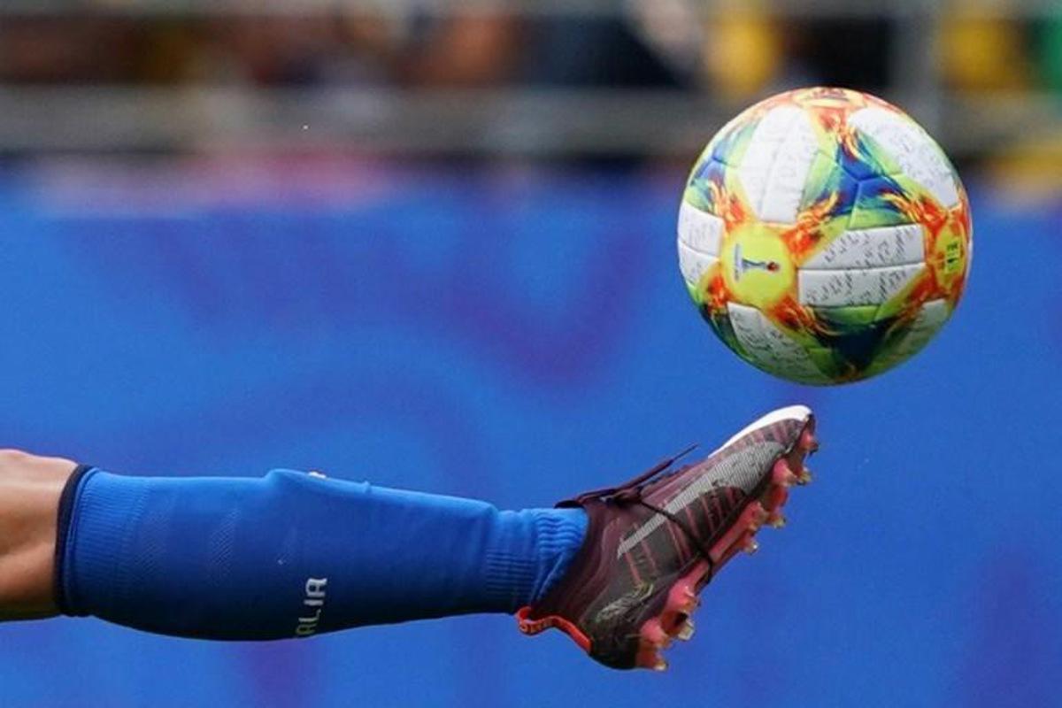 Italy's forward Cristiana Girelli controls the ball during the France 2019 Women's World Cup Group C football match between Jamaica and Italy, on June 14, 2019, at the Auguste-Delaune Stadium in Reims, eastern France.  Lionel BONAVENTURE / AFP