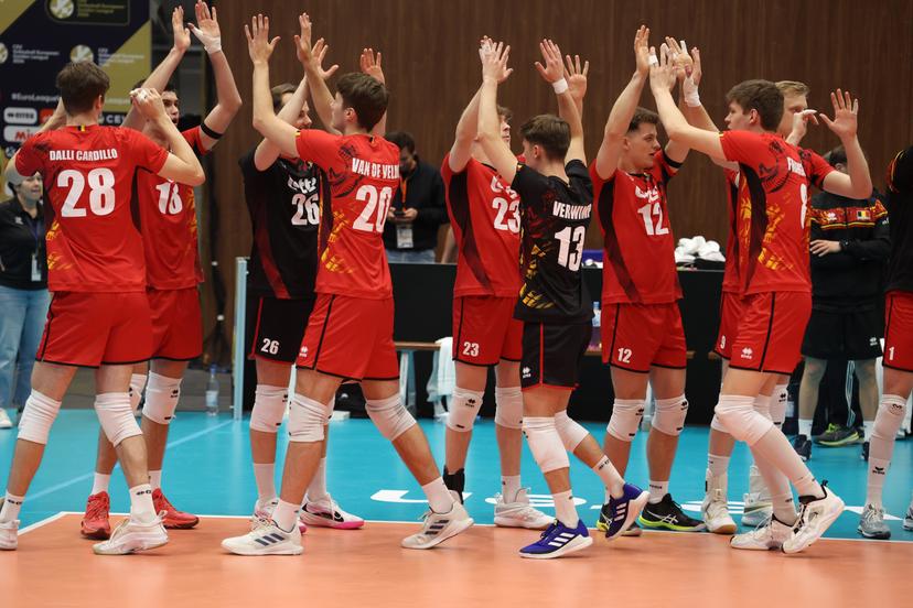 Belgium's players celebrate after winning a volleyball match between Belgium's national men's volleyball team, the Red Dragons, and the Azeri national men's volleyball team, in match 3/6 of the League Round of the European Golden League men, in Beveren, Friday 24 May 2024. BELGA PHOTO VIRGINIE LEFOUR